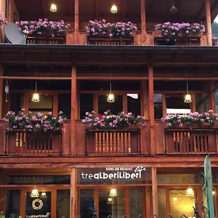 فندق مبيت وإفطار Tre Alberi Liberi